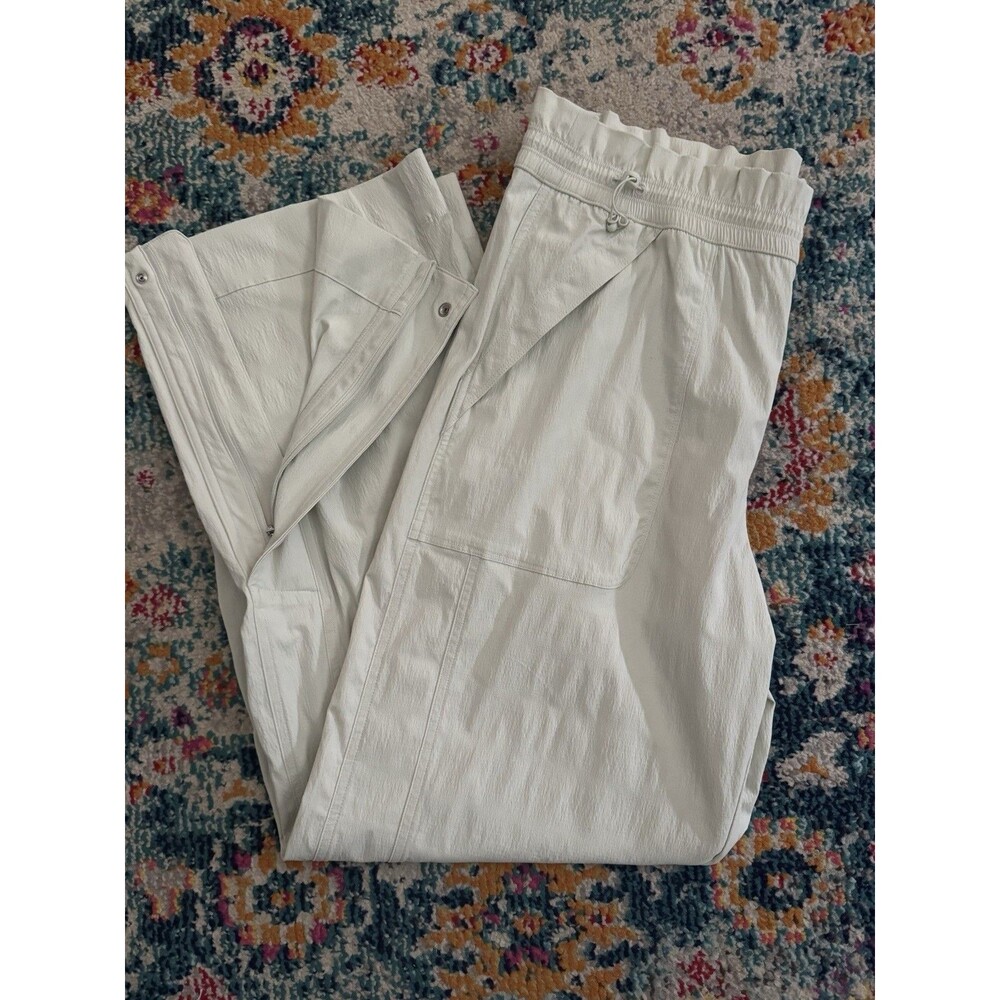 Athleta Trekkie High Rise Parachute Pant Size 14